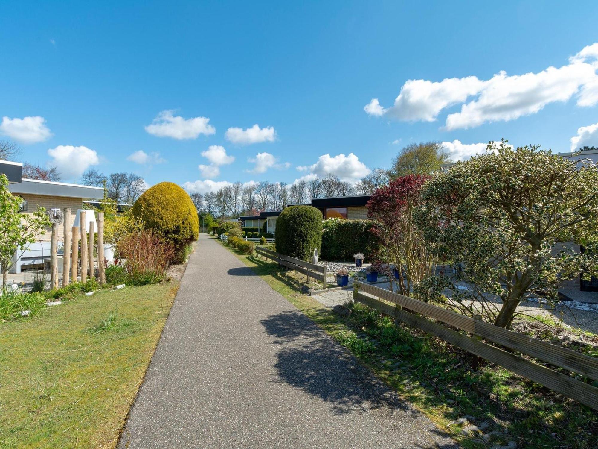 Holiday Home With Fabulous Garden Sint Maartensvlotbrug Luaran gambar